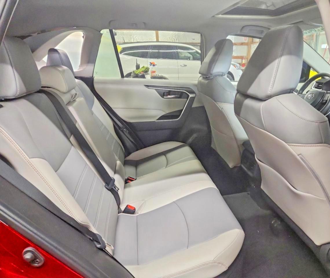 Toyota RAV4 Xle Premium