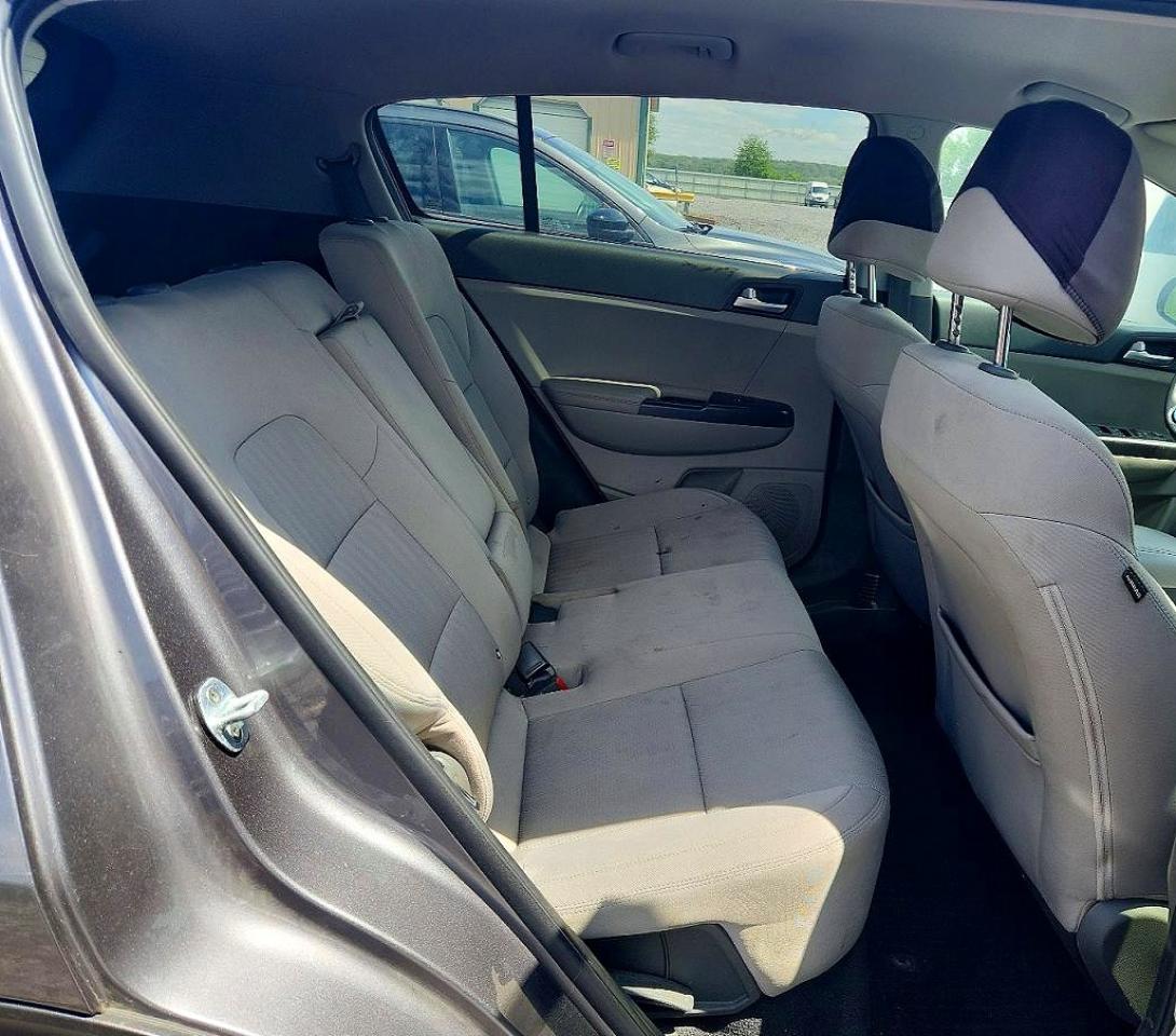 Kia Sportage Lx