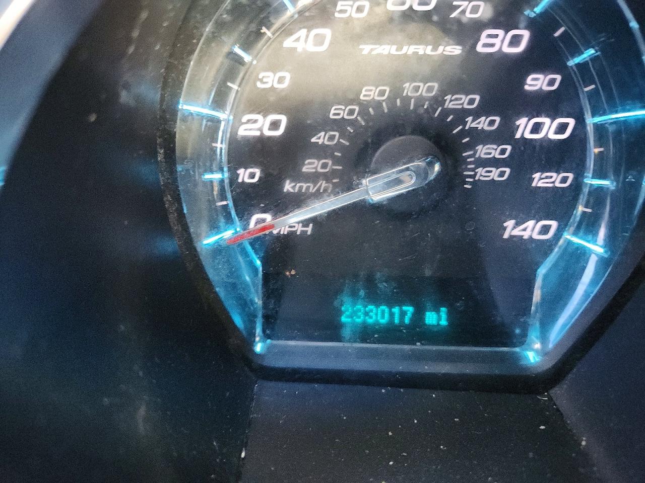 Ford Taurus Limited