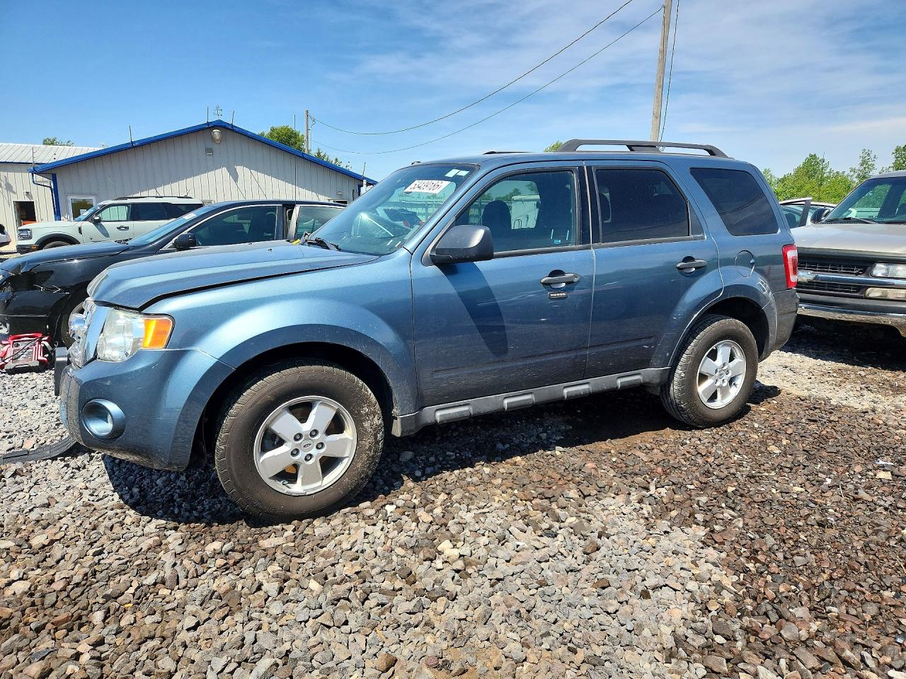 Salvage Ford Escape Image