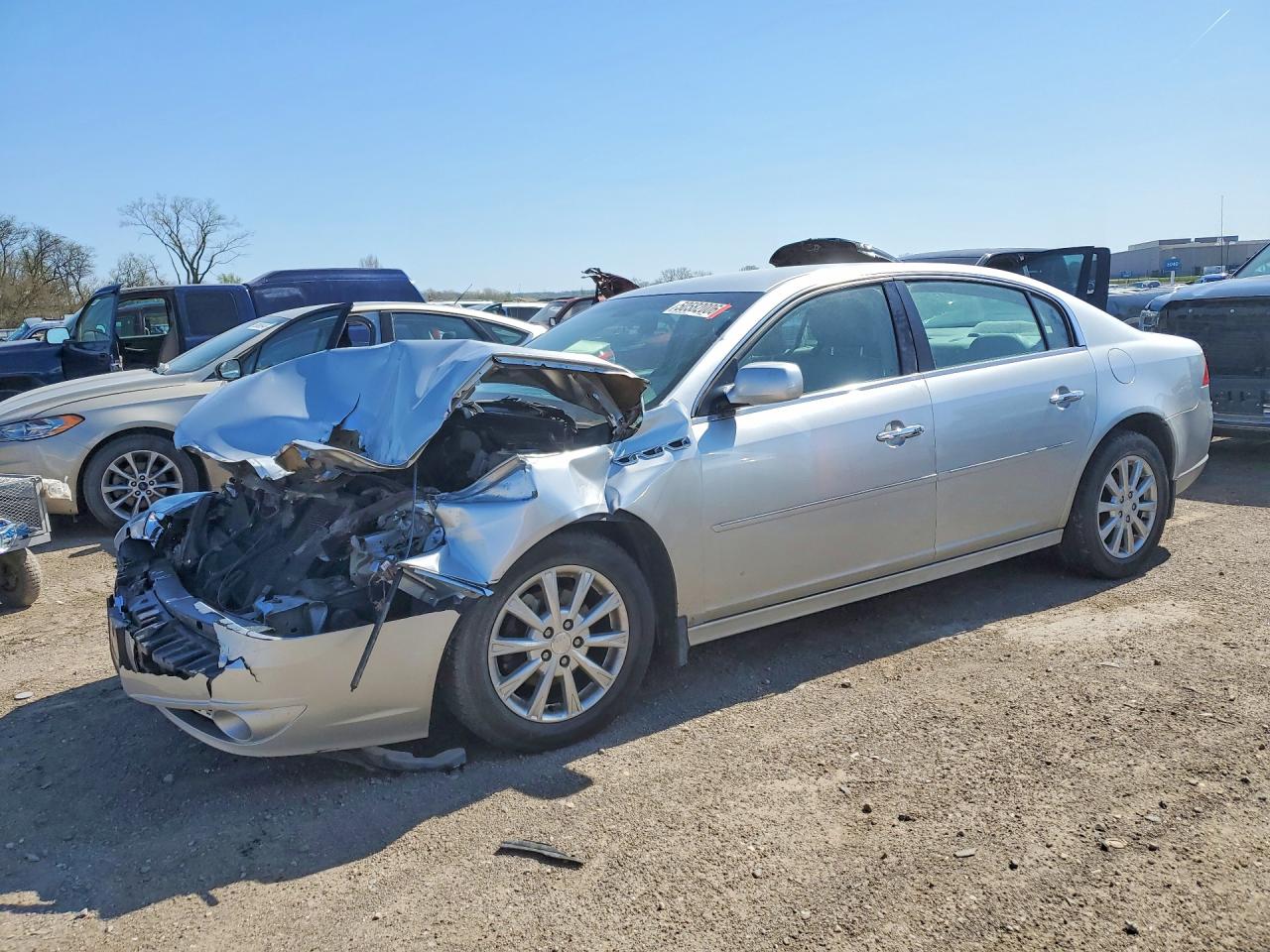Salvage Buick Lucerne Image