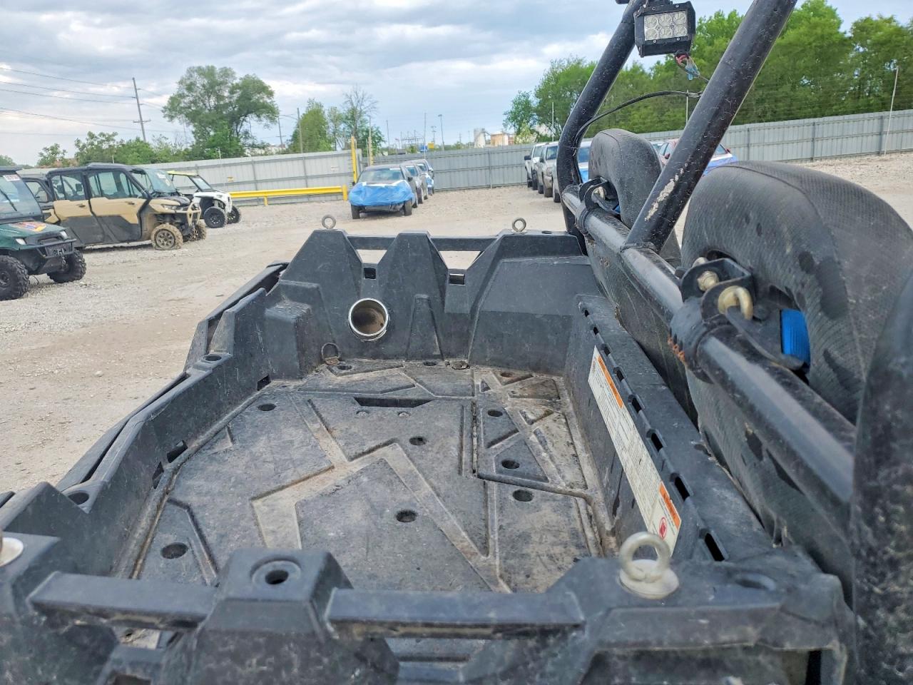 Polaris Rzr 900