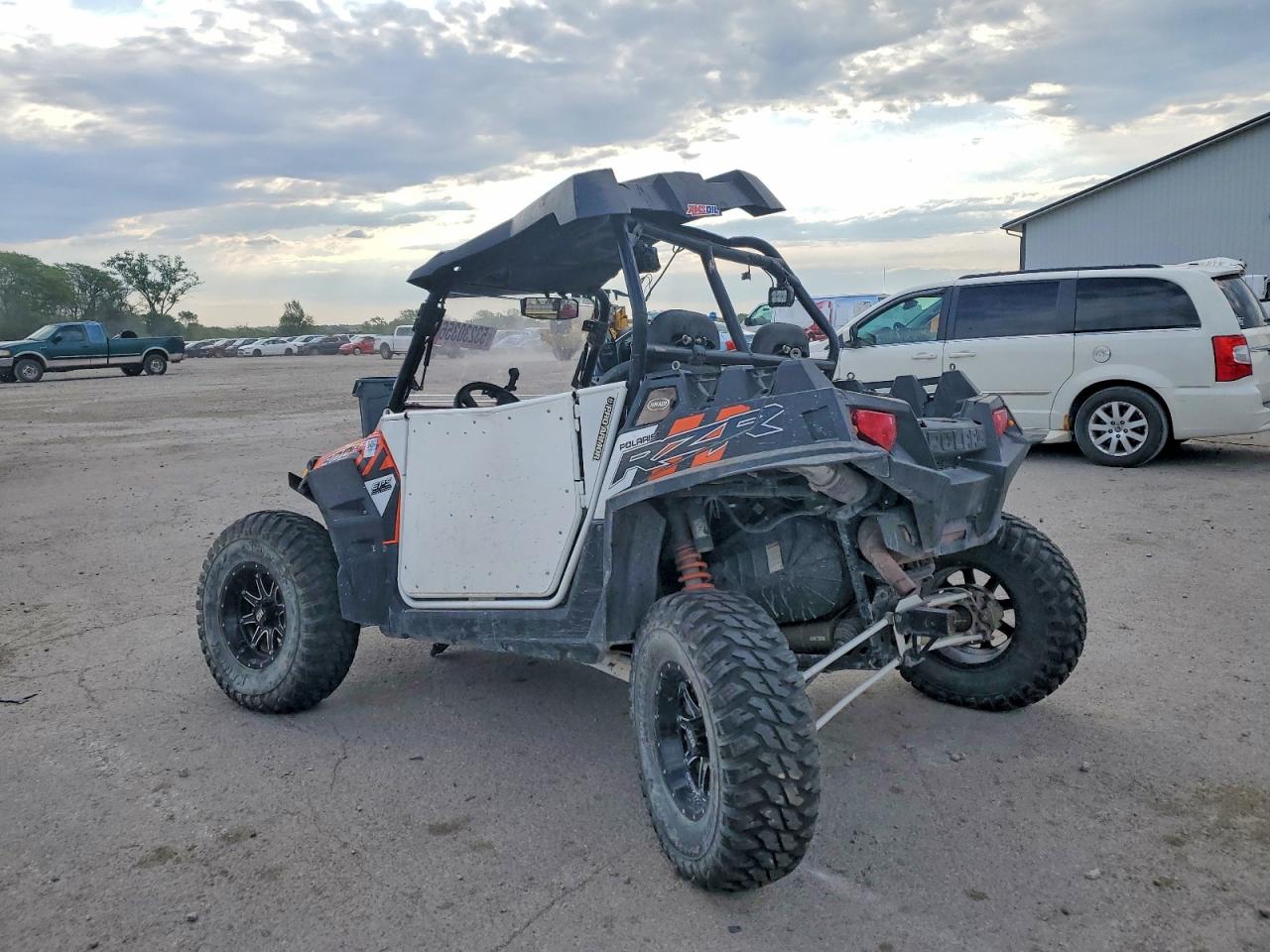 Polaris Rzr 900