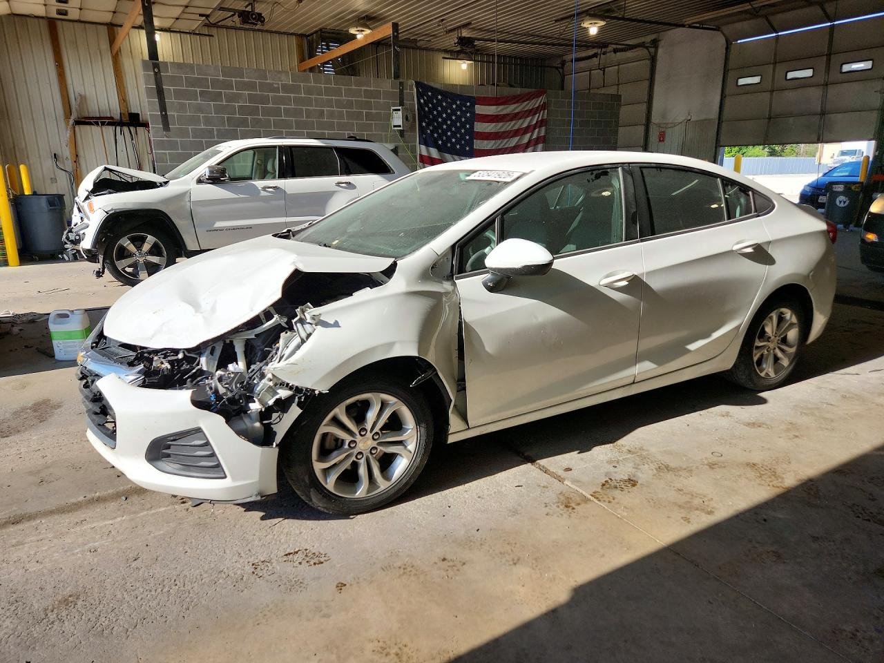 Salvage Chevrolet Cruze Image