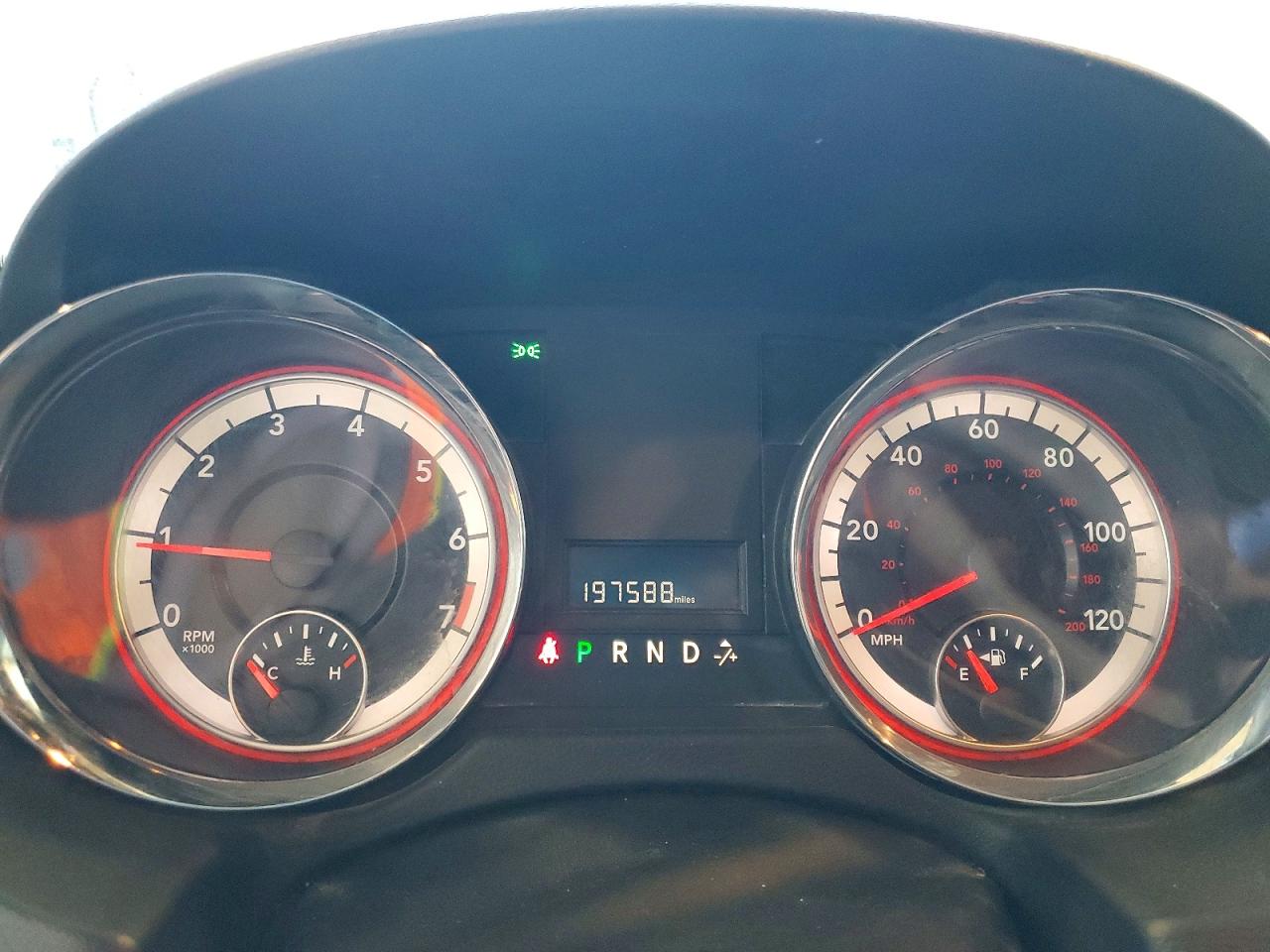 Dodge Caravan Sxt