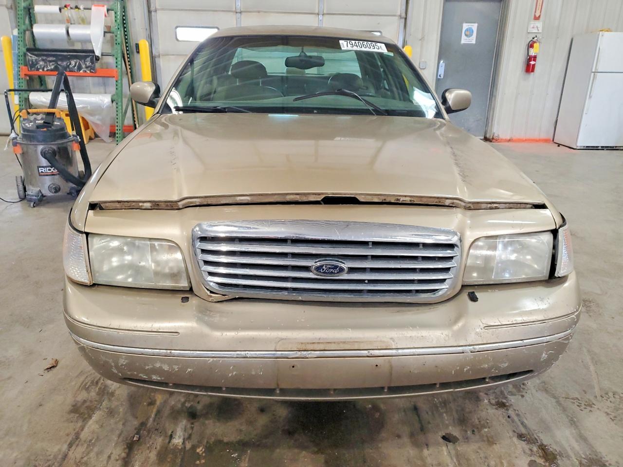 Ford Crown Vic Lx