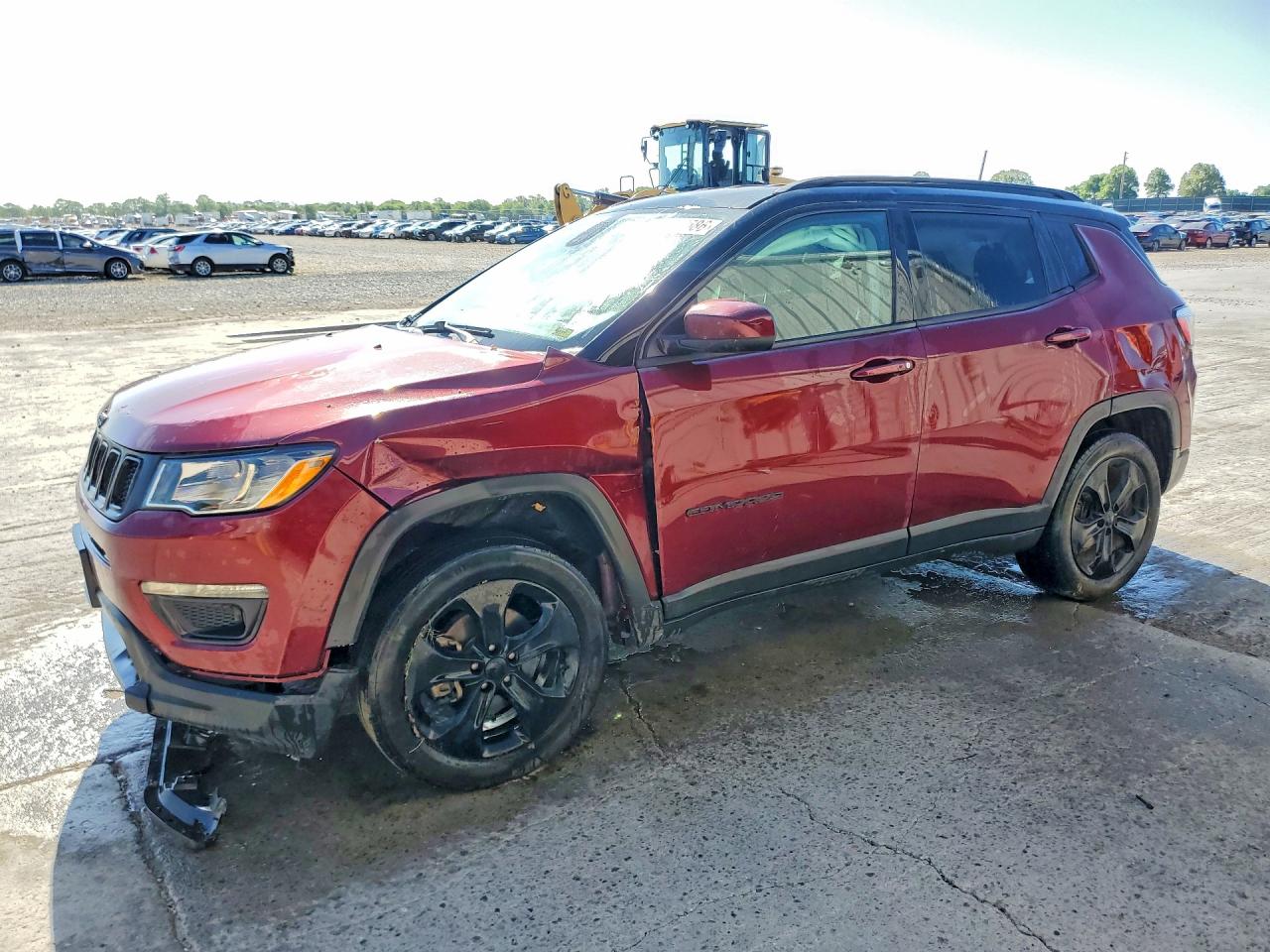 Salvage Jeep Compass Image