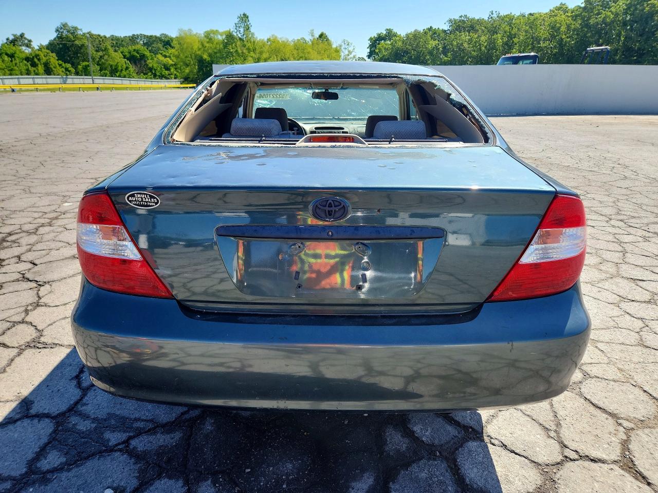 Toyota Camry Le