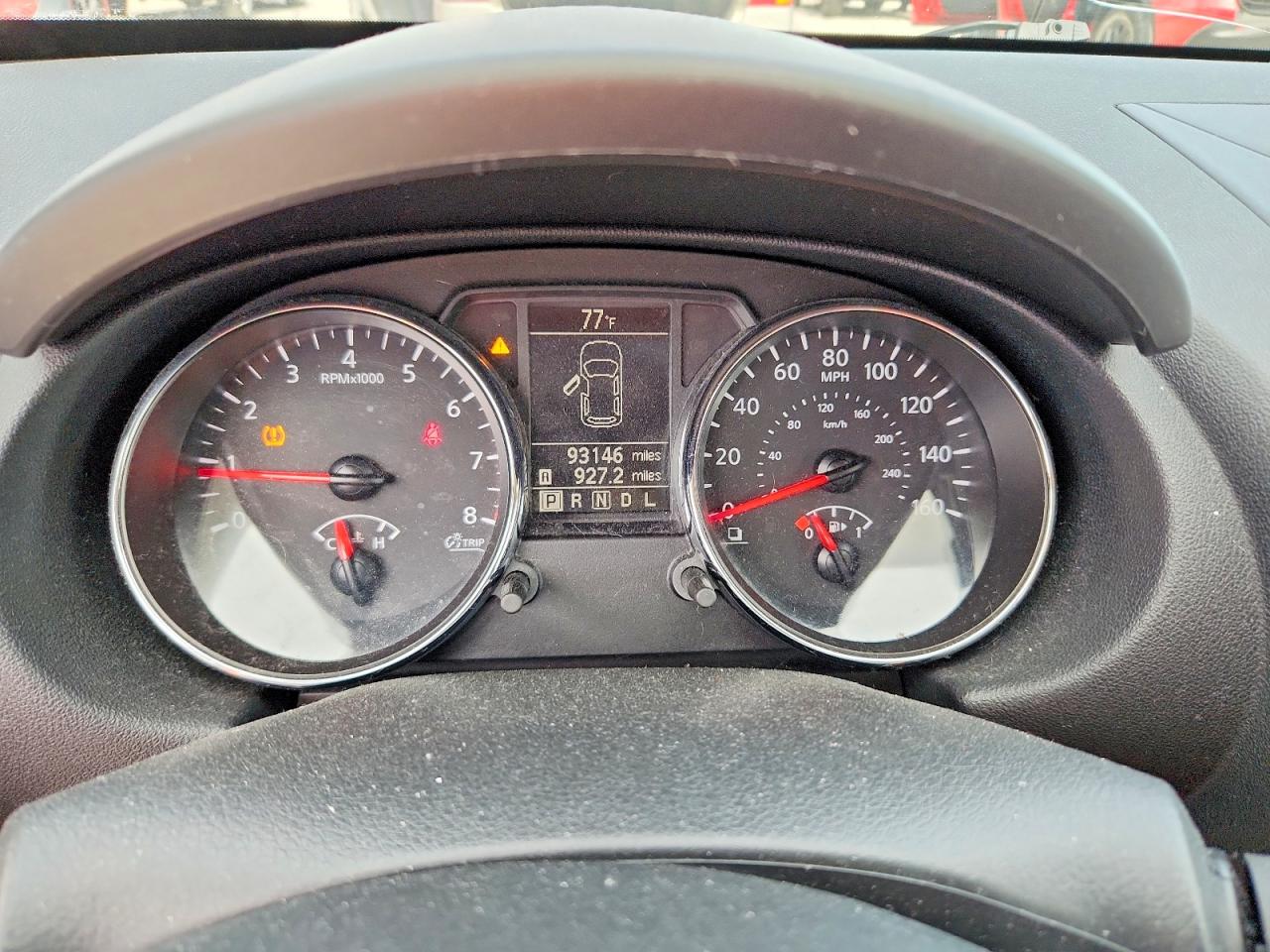 Nissan Rogue S