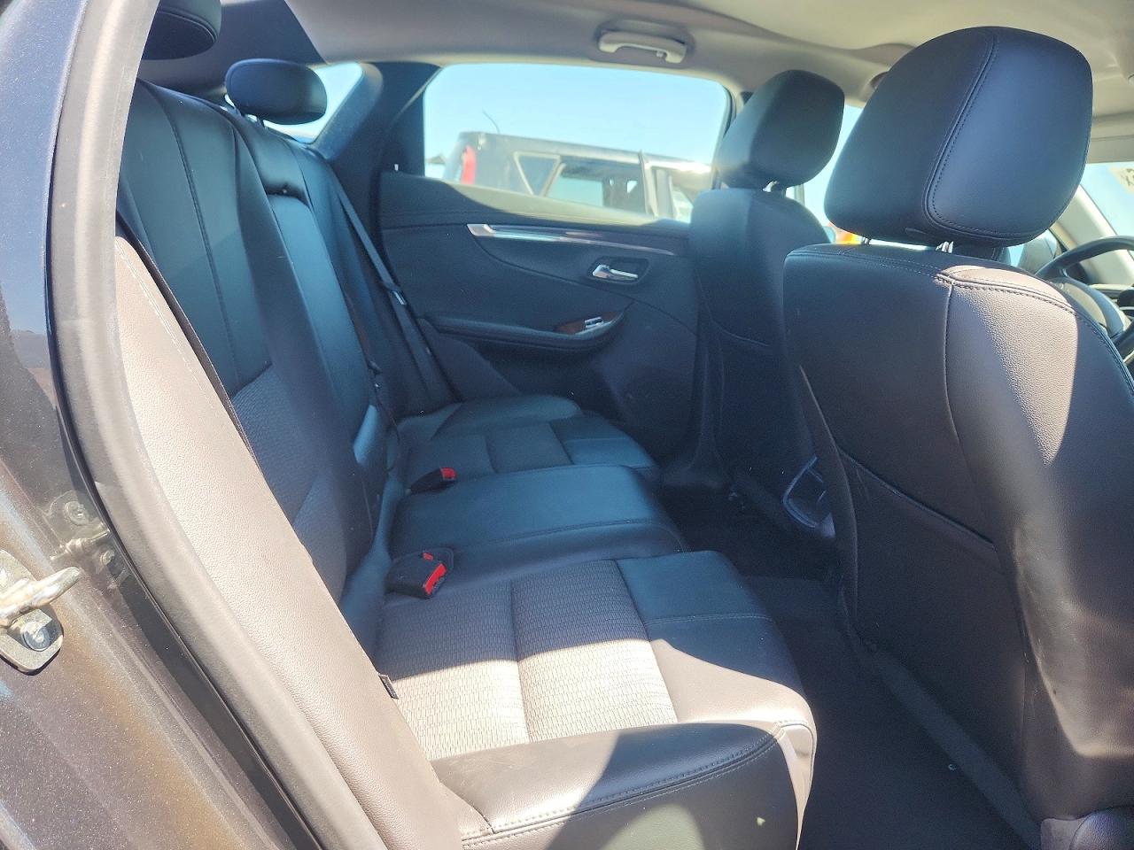Chevrolet Impala Lt