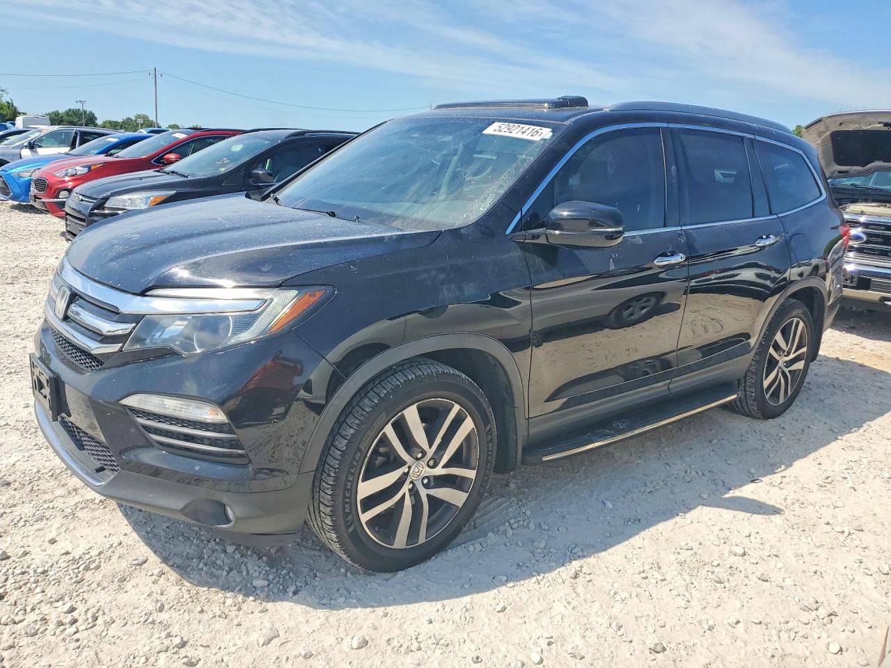 Salvage Honda Pilot Image