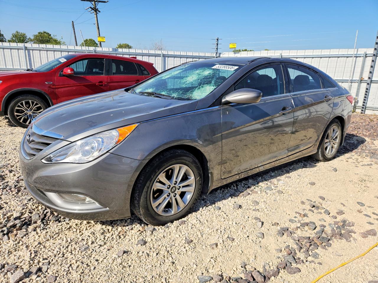 Salvage Hyundai SONATA Image