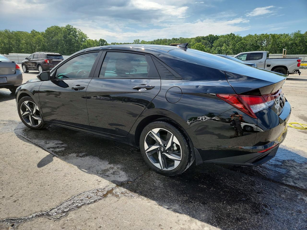 Hyundai ELANTRA Sel