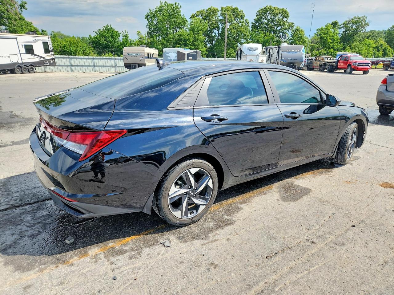 Hyundai ELANTRA Sel
