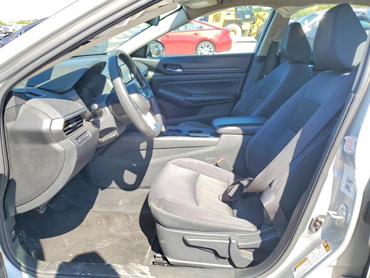 Nissan Altima S