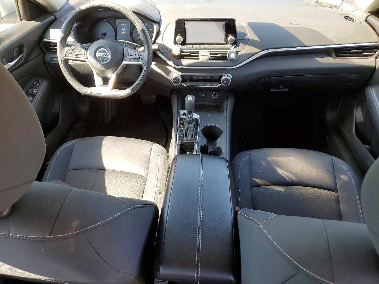 Nissan Altima S