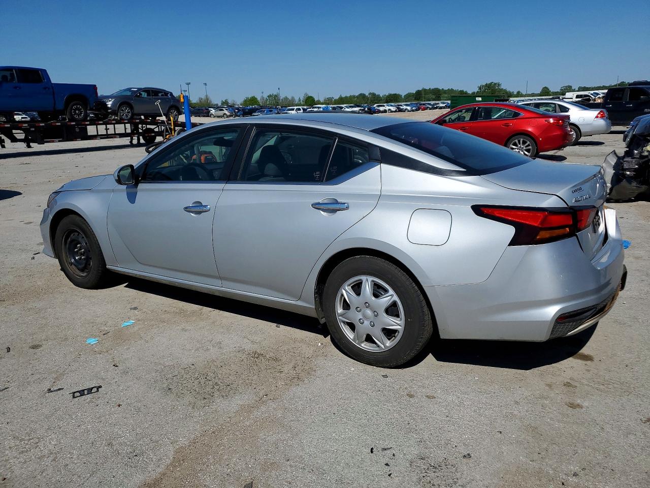 Nissan Altima S