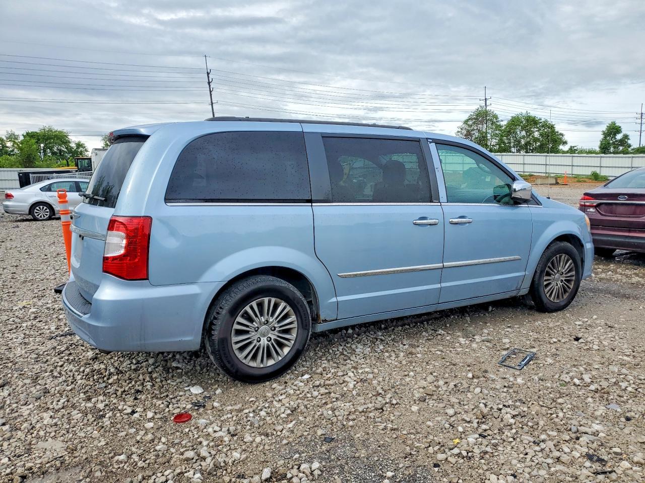 Chrysler Minivan Touring L