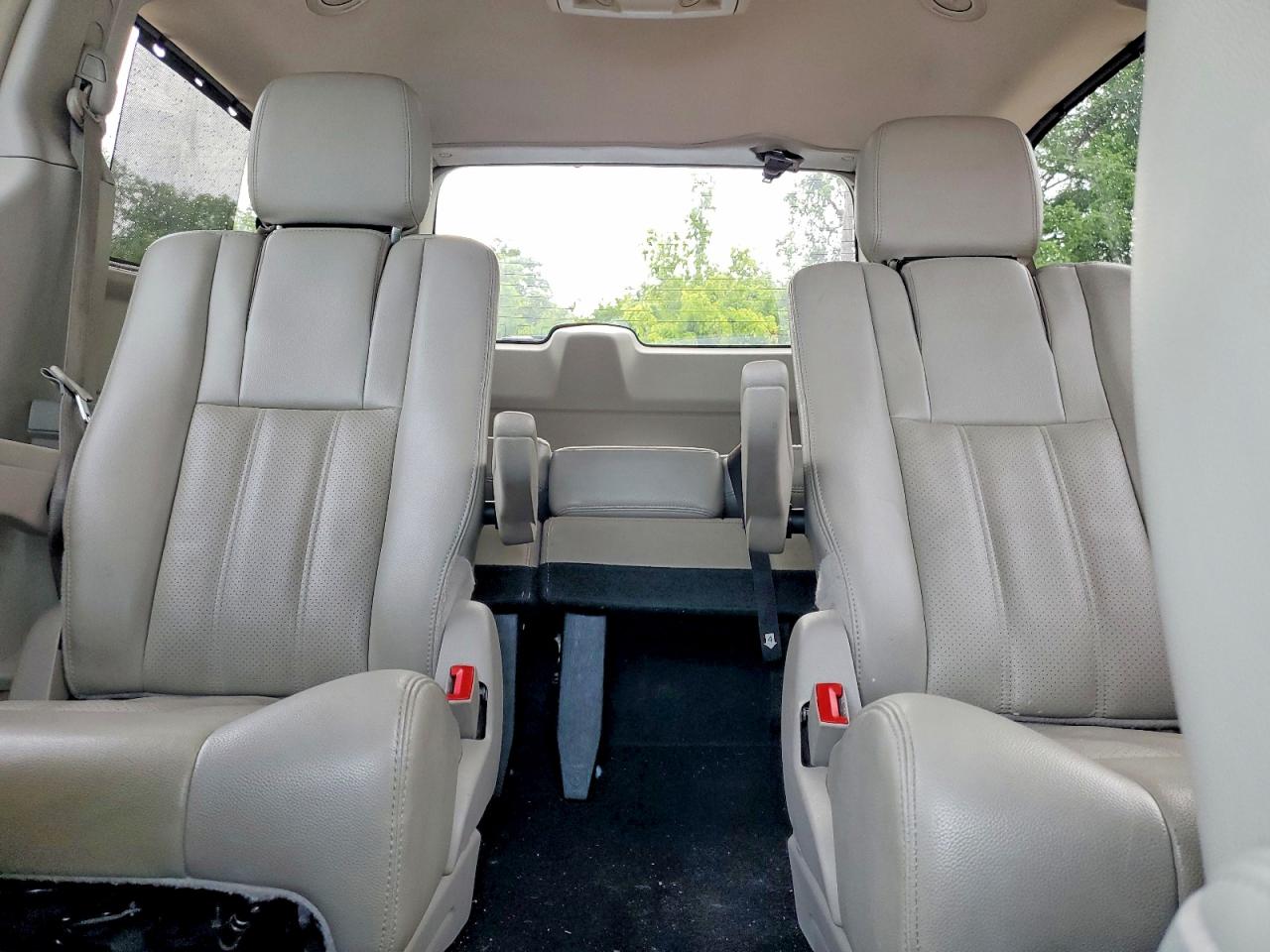Chrysler Minivan Touring L