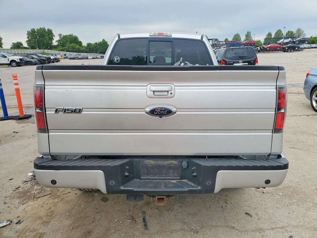 Ford F-150 Super Cab