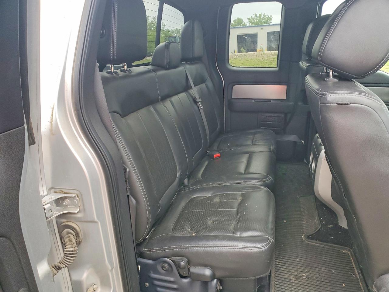 Ford F-150 Super Cab