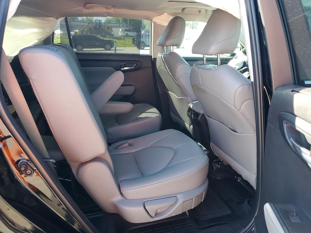 Toyota Highlander Xle