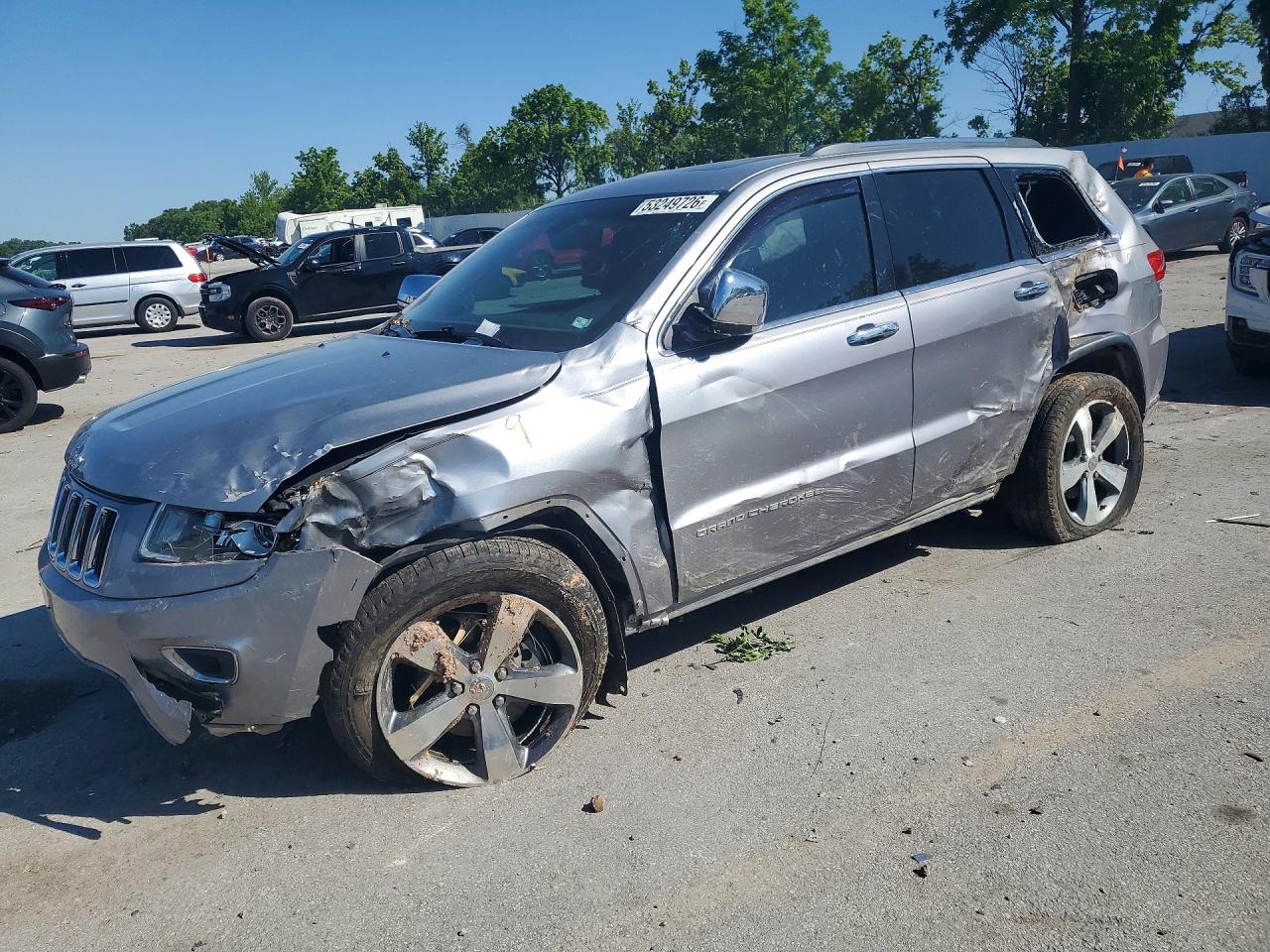 Salvage Jeep Cherokee Image