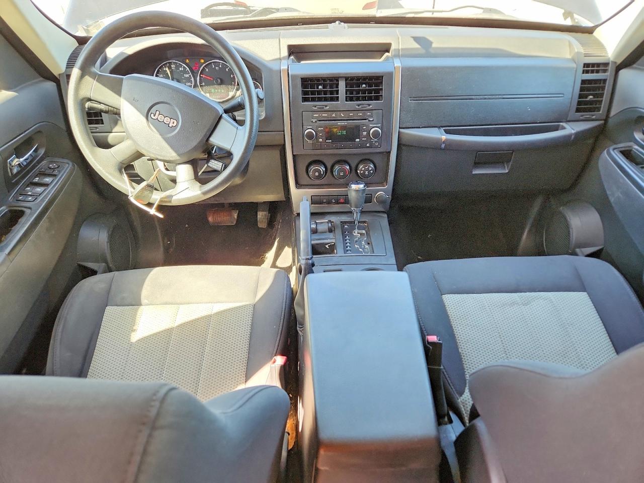 Jeep Liberty Sport