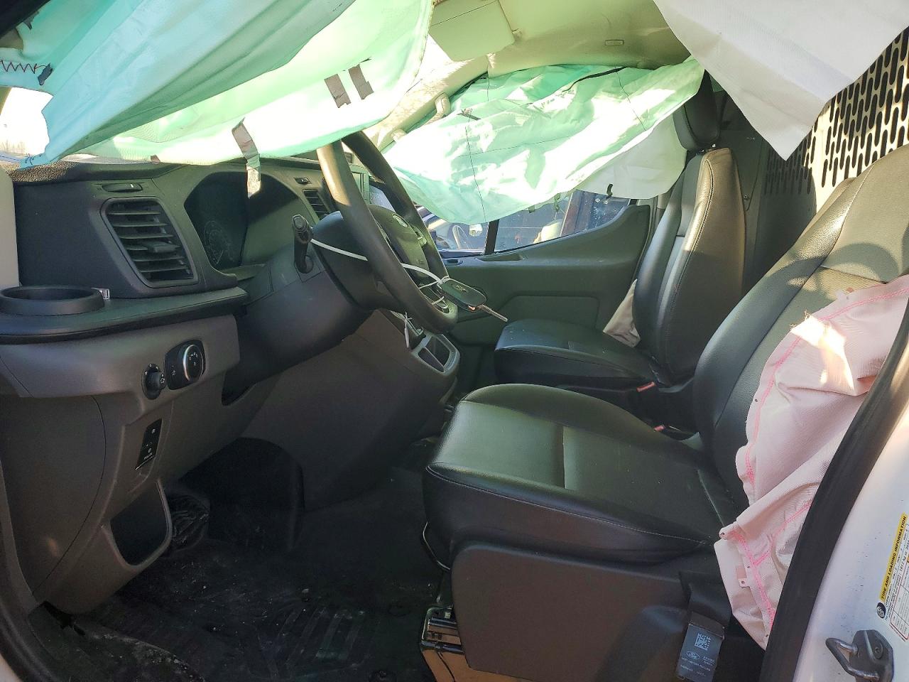 Ford Transit T-150
