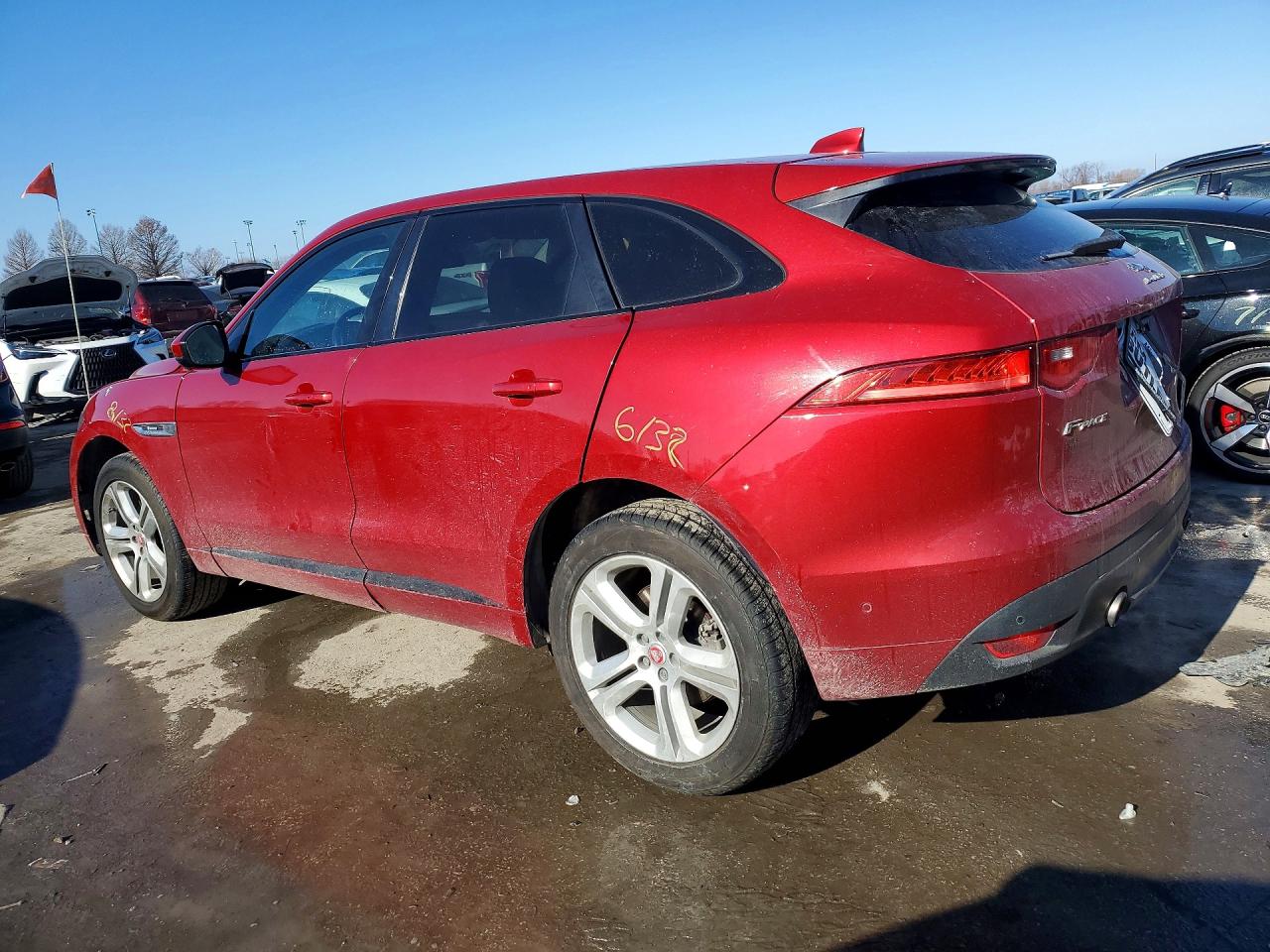 Jaguar F-PACE R - Sport