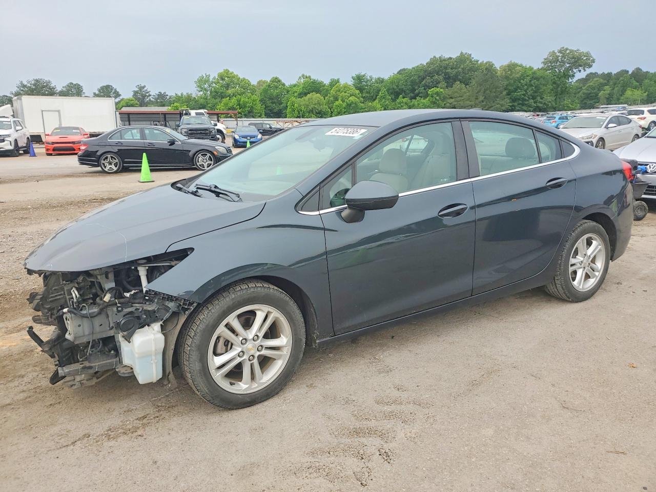 Salvage Chevrolet Cruze Image