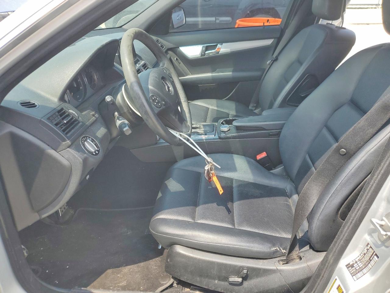 Mercedes-Benz C-Class 300