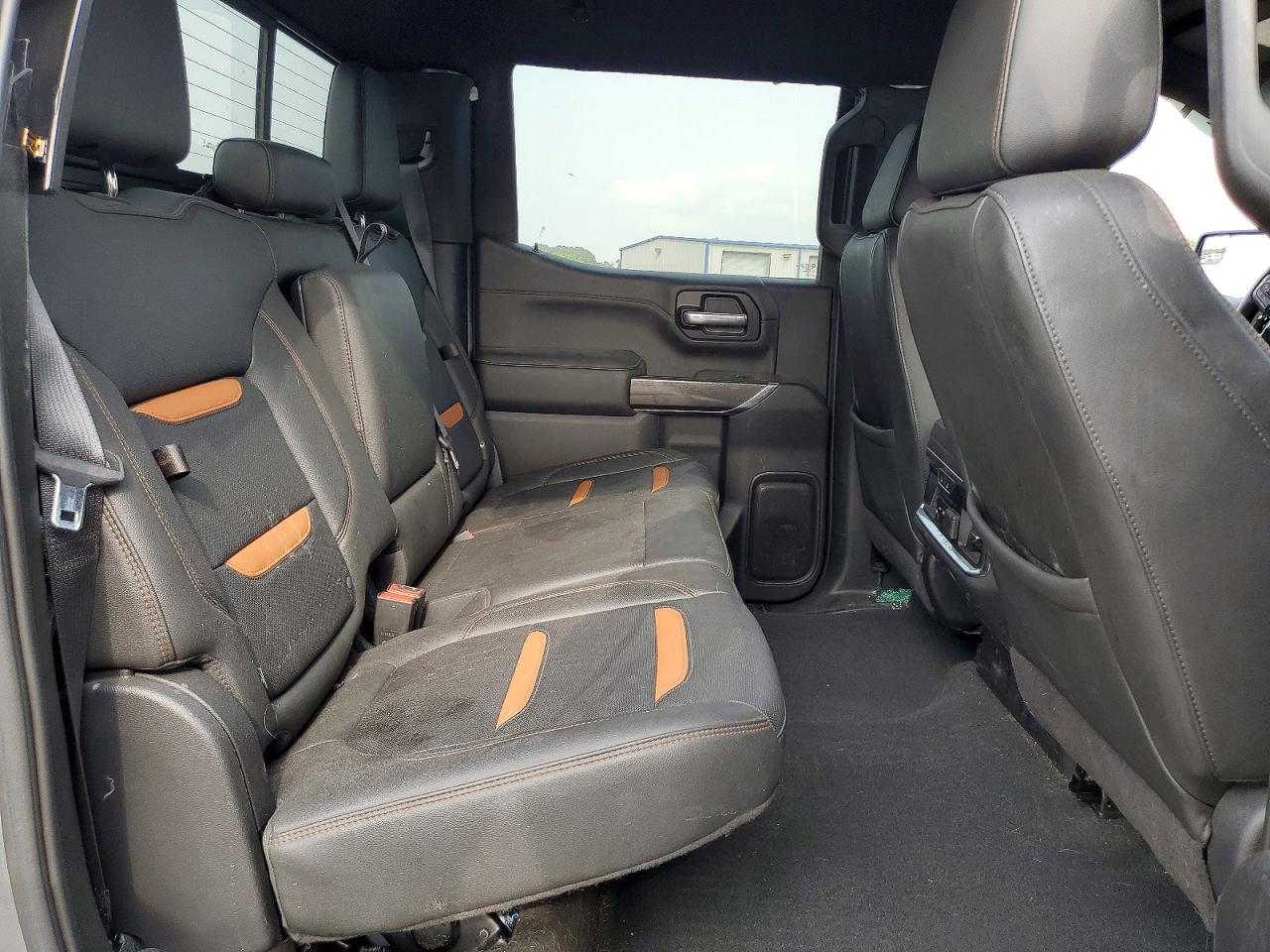 GMC Sierra K1500 At4