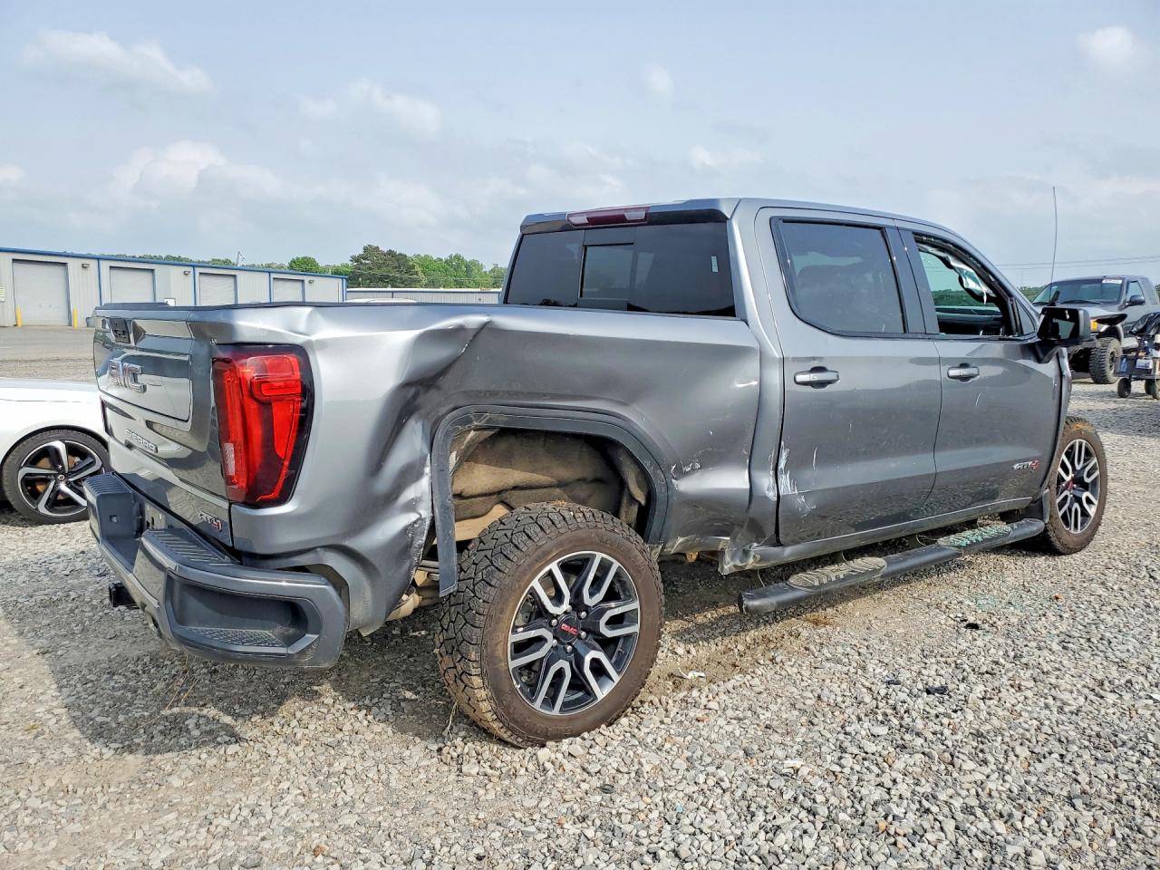 GMC Sierra K1500 At4