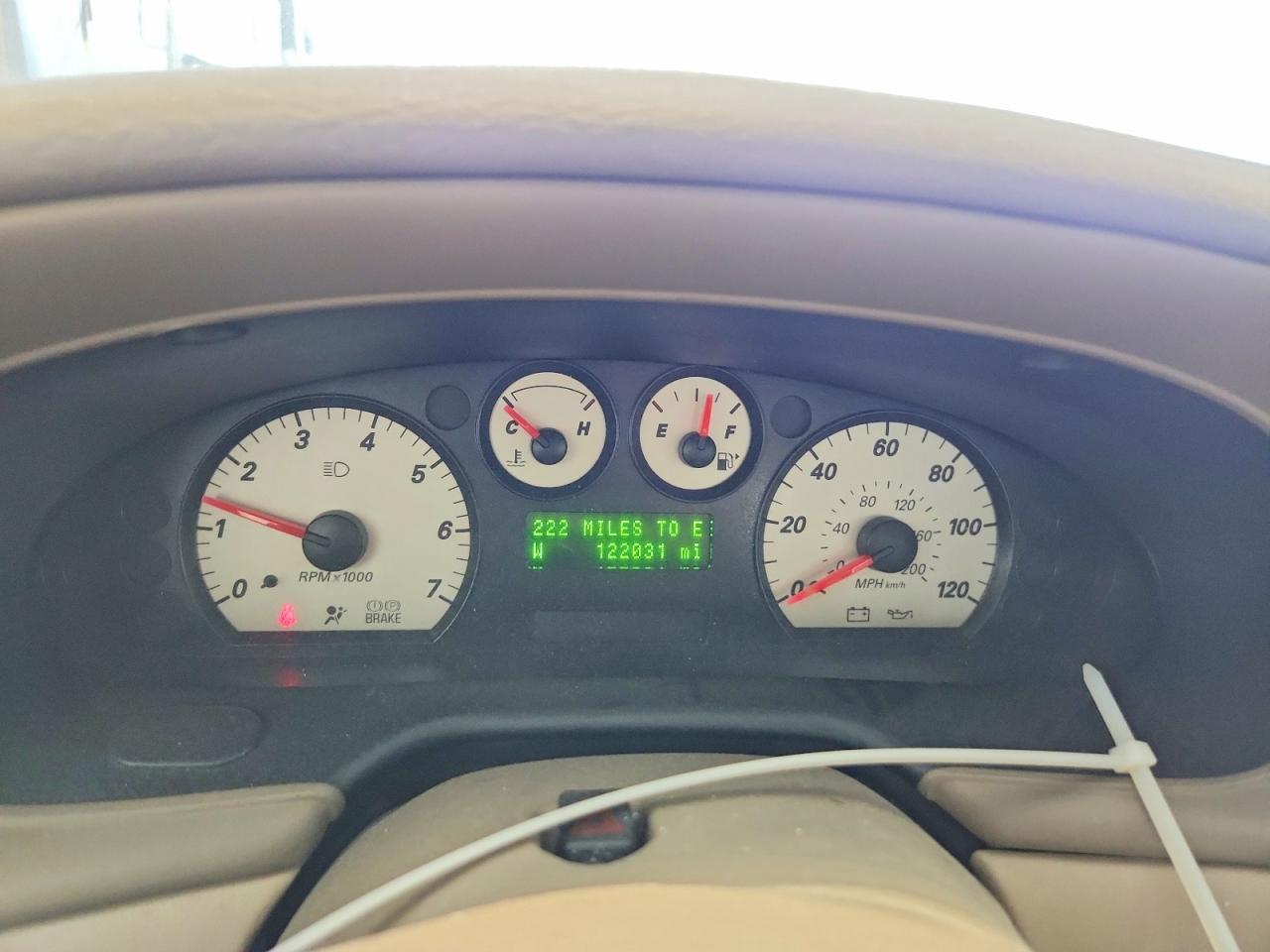 Ford Taurus Sel