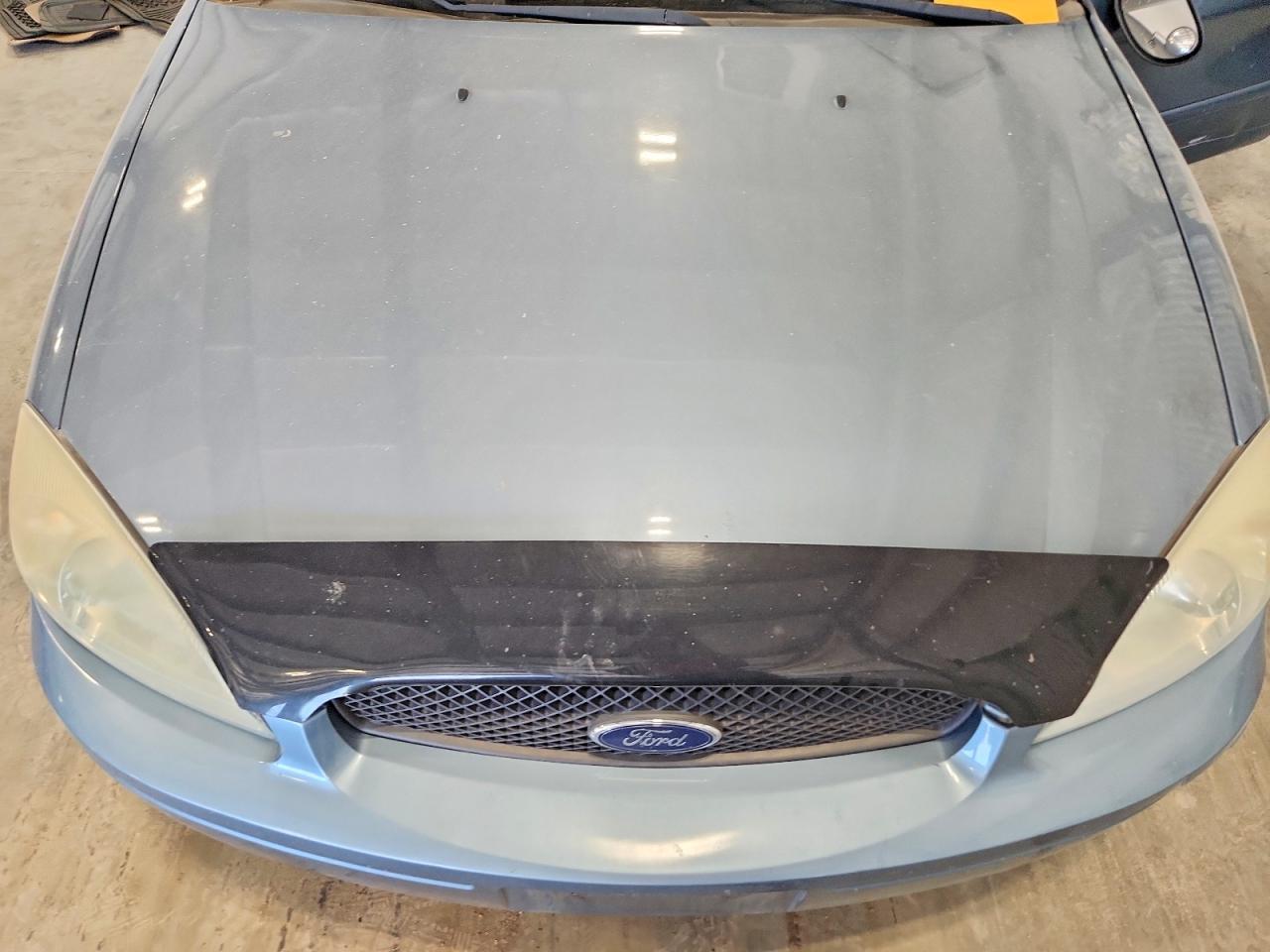 Ford Taurus Sel