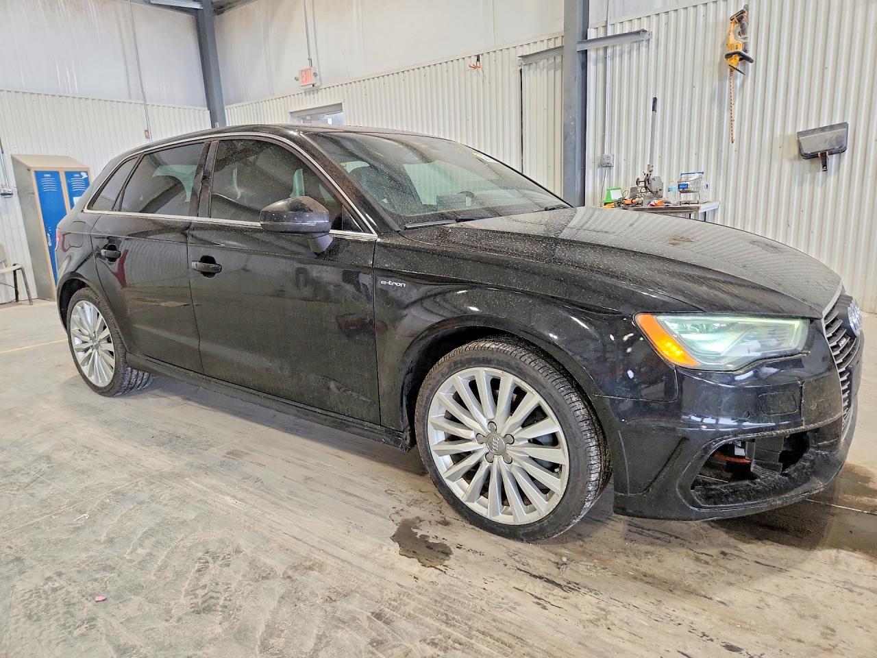 Audi A3 E-tron Premium Plus
