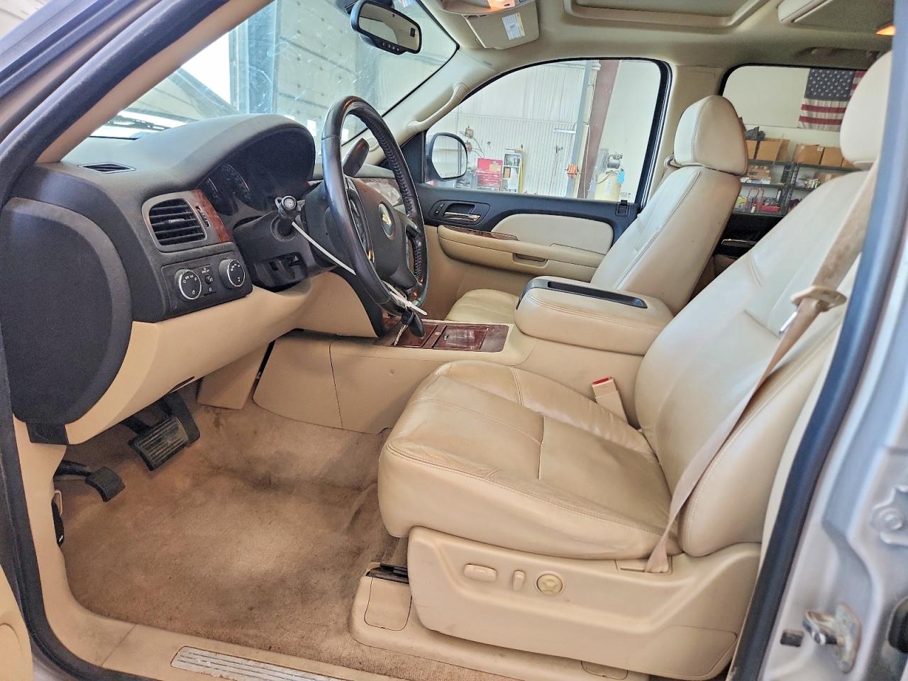 Chevrolet Suburban K1500 Ls