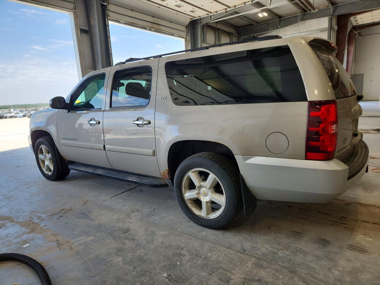 Chevrolet Suburban K1500 Ls