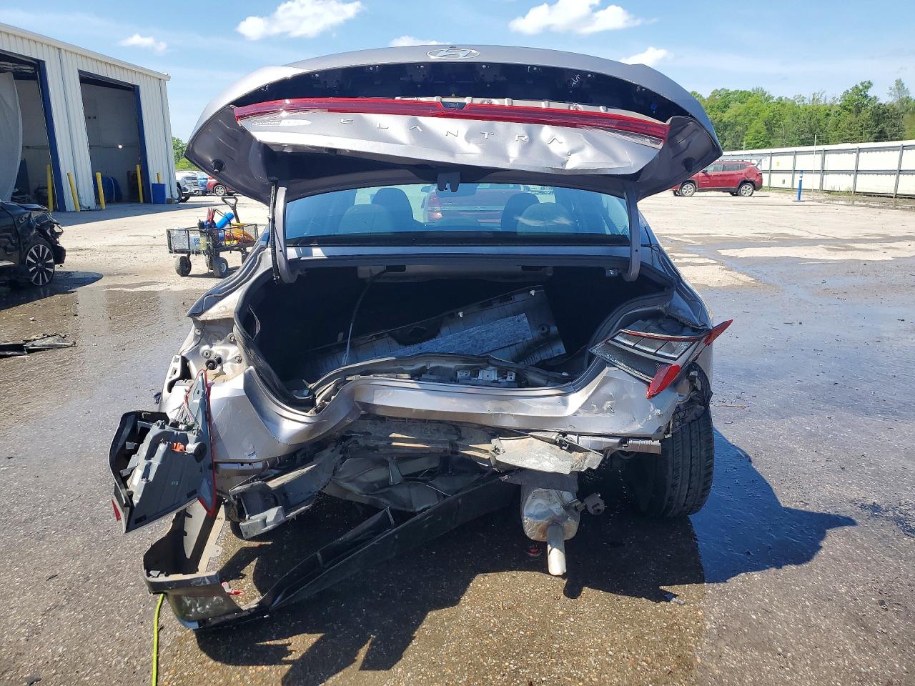 Hyundai ELANTRA Sel