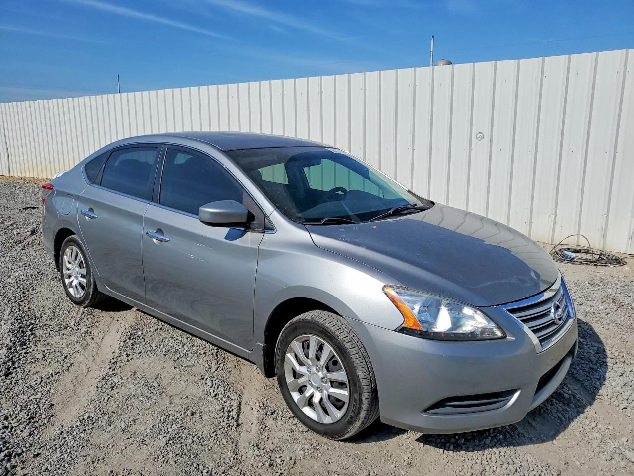Nissan Sentra S
