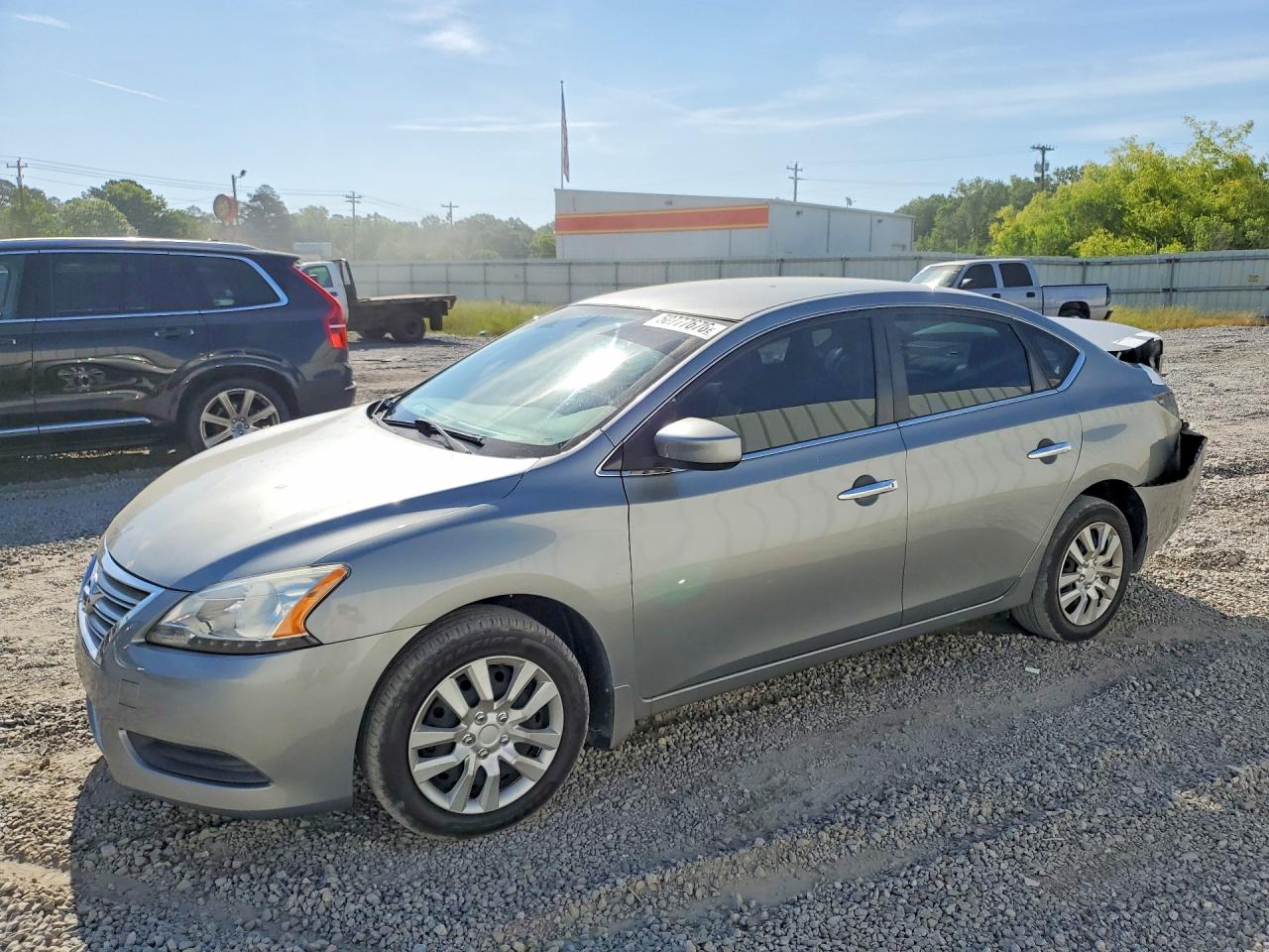 Salvage Nissan Sentra Image