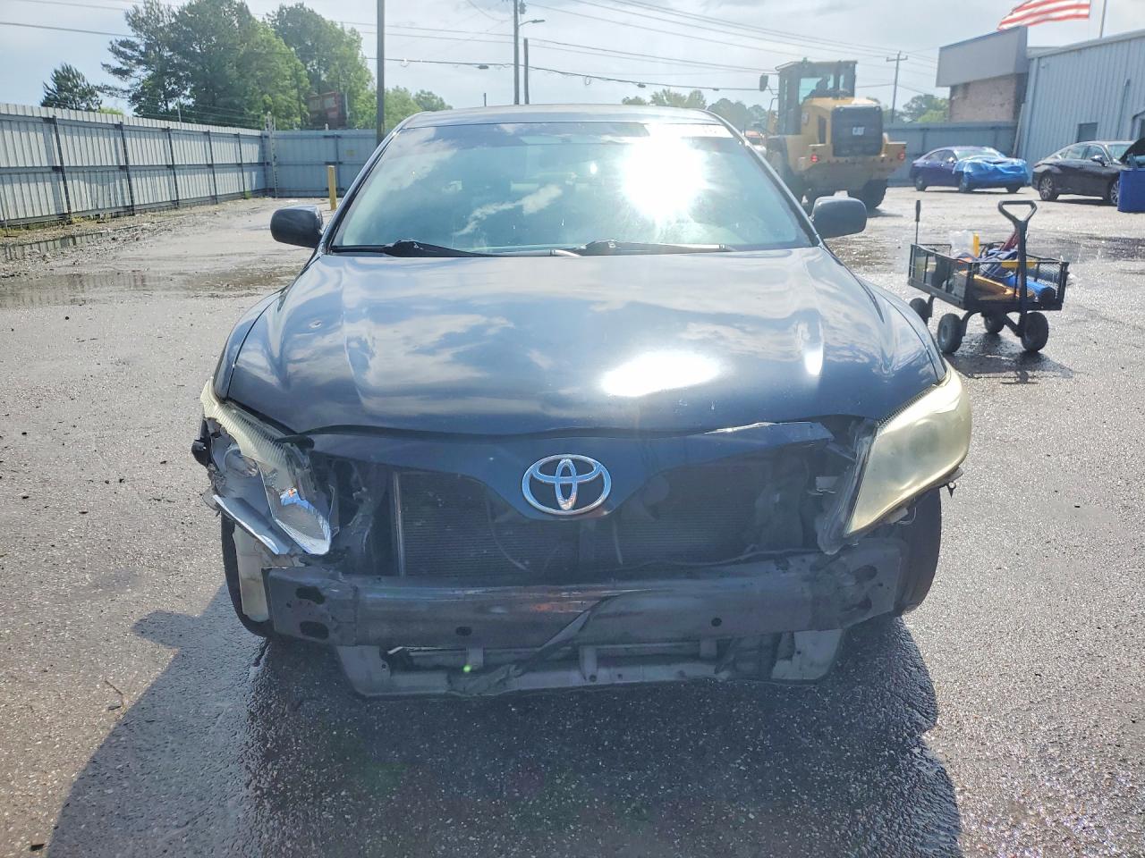 Toyota Camry Base