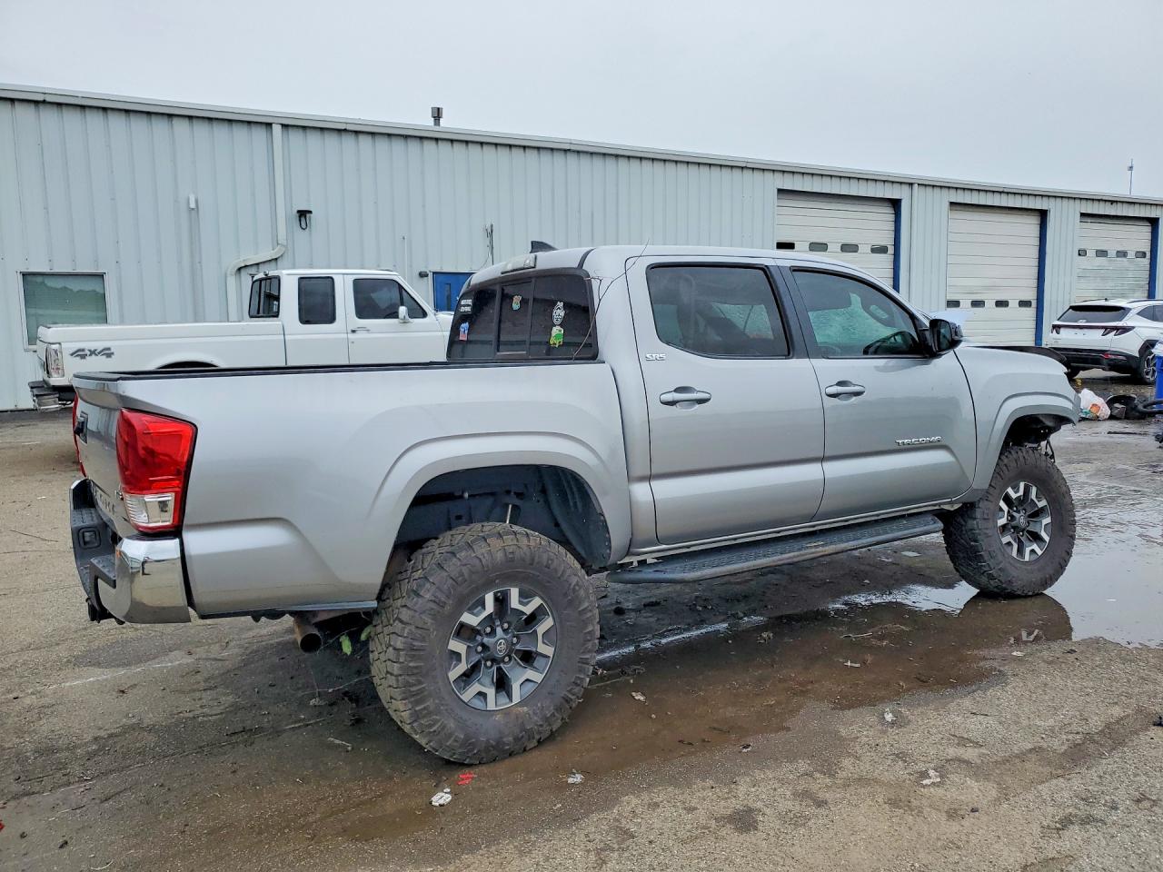 Toyota Tacoma Sr5 V6
