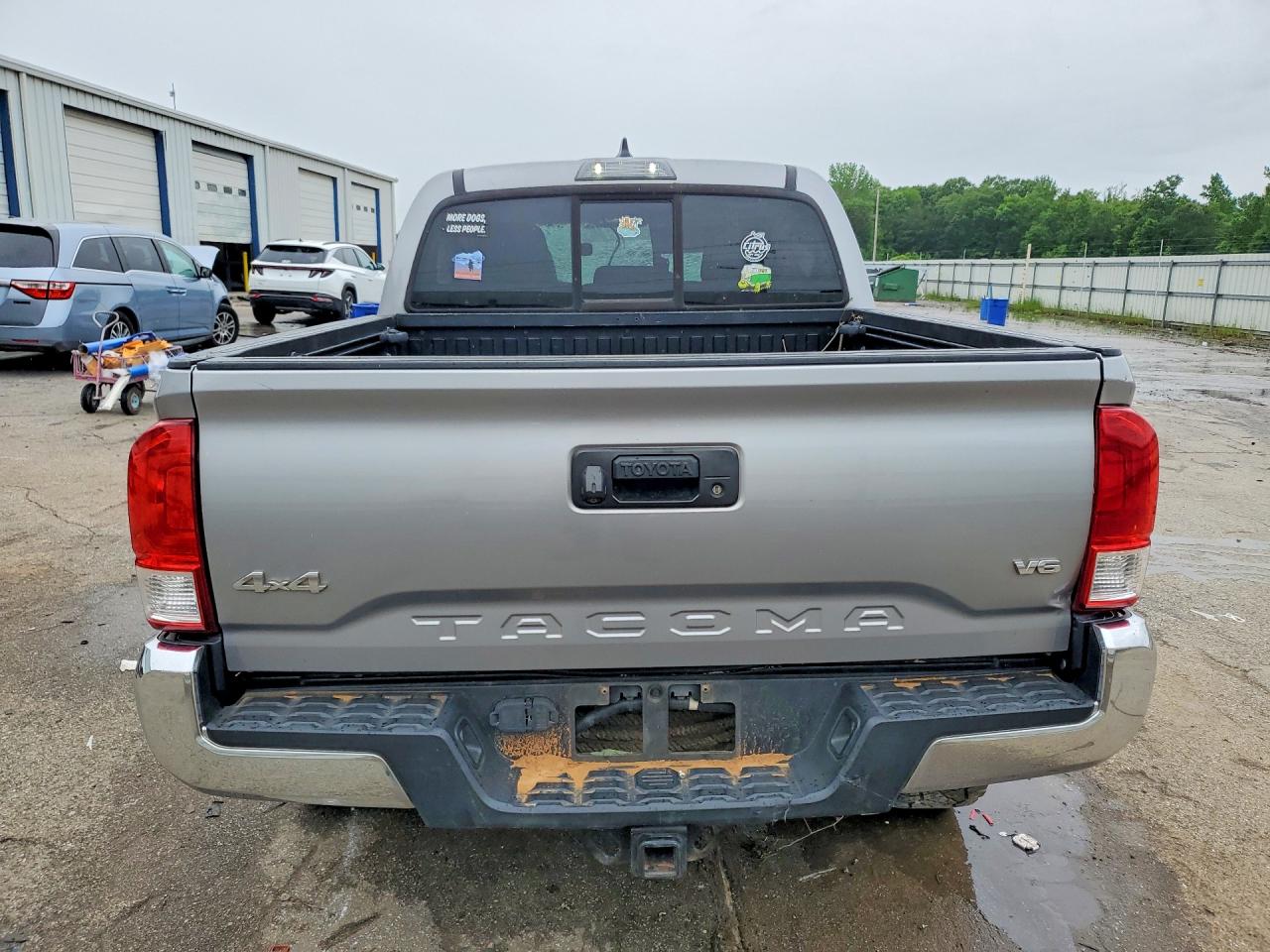 Toyota Tacoma Sr5 V6