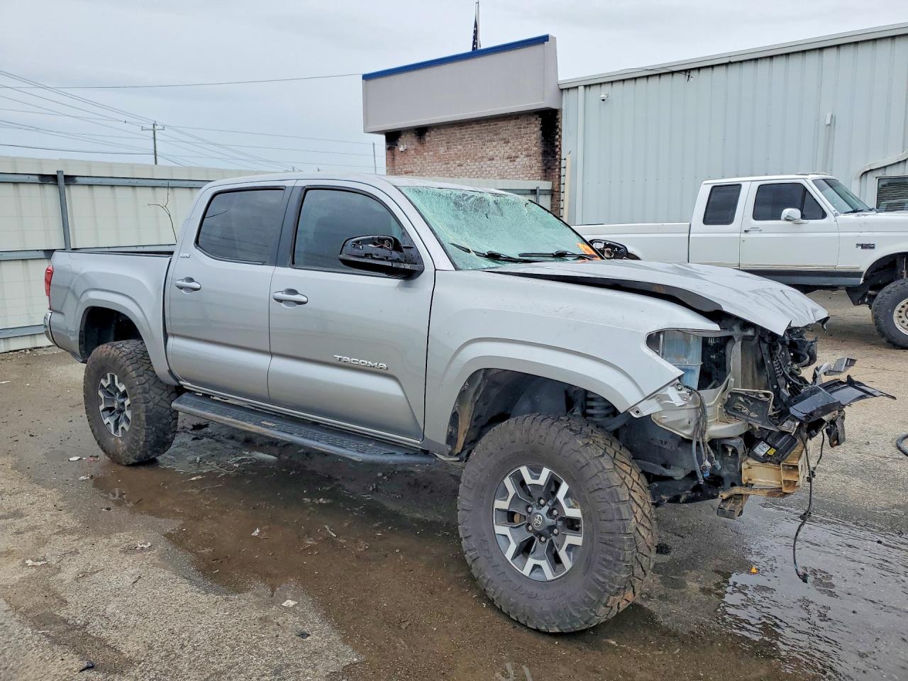 Toyota Tacoma Sr5 V6
