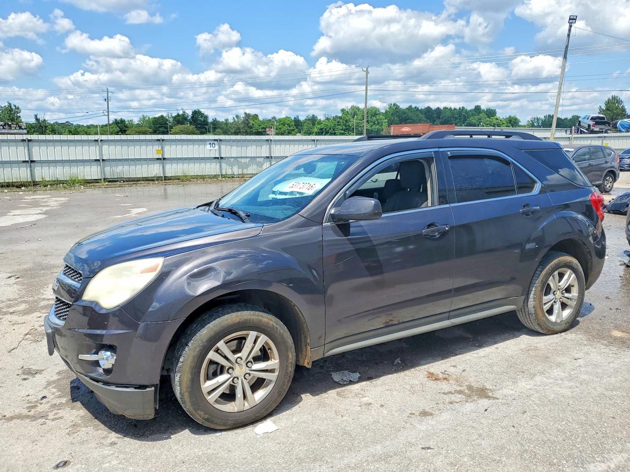 Salvage Chevrolet Equinox Image