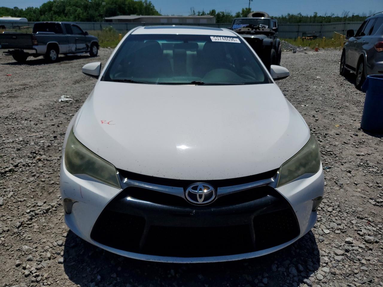 Toyota Camry Se