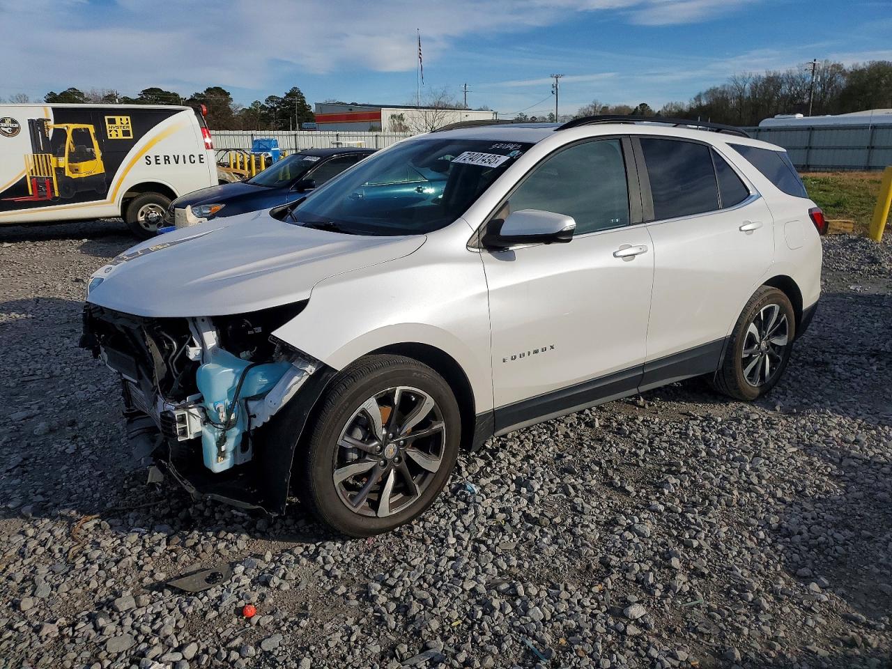 Salvage Chevrolet Equinox Image
