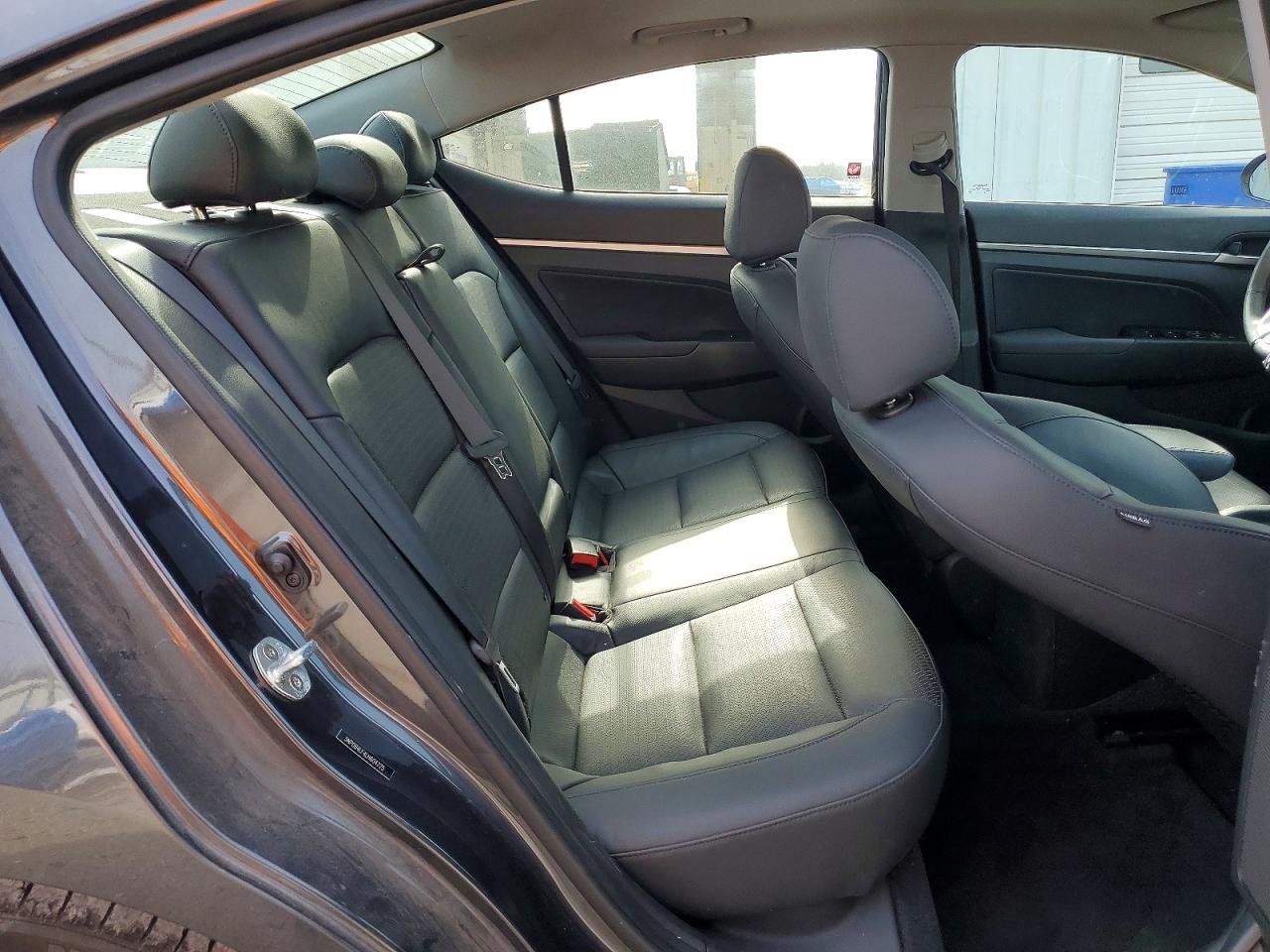Hyundai ELANTRA Limited